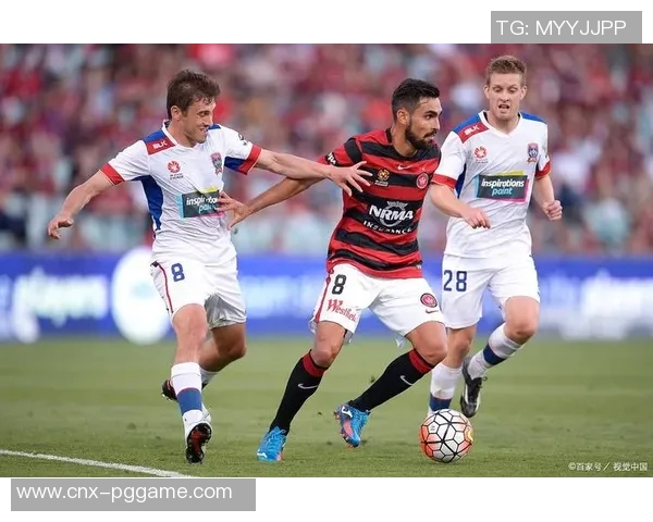 布里斯班与惠灵顿的激烈对决展现足球魅力与团队精神